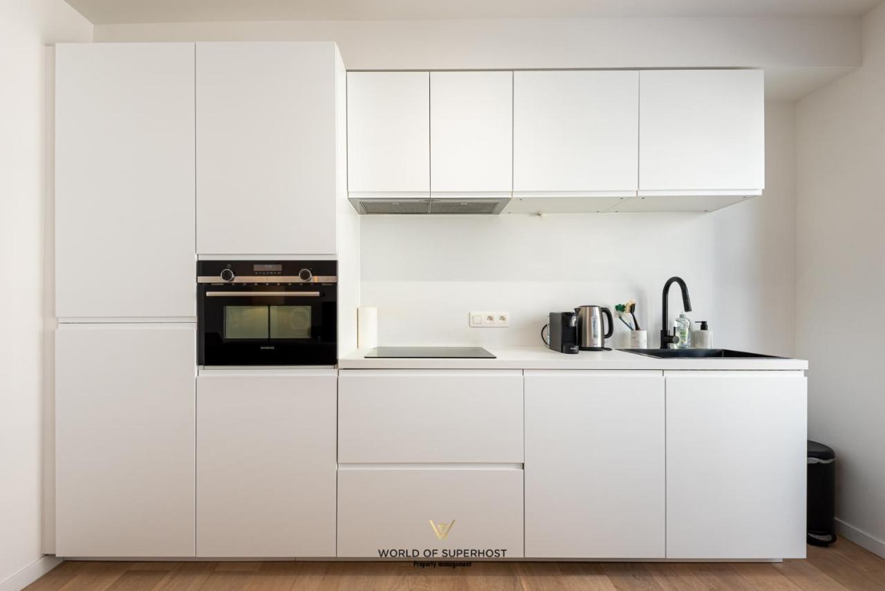 Nice Bright Apartment Near The Sea And The Marina Остенде Экстерьер фото